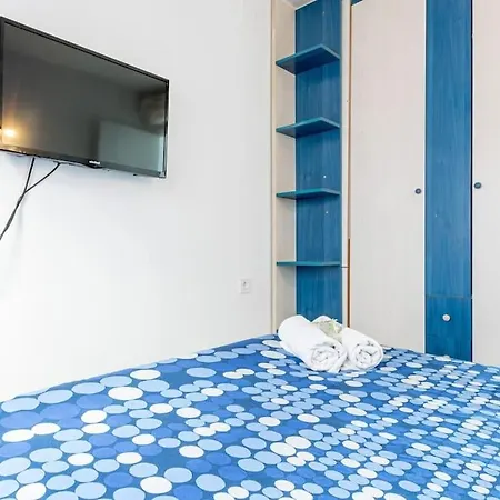 아파트 Comte D'ampuries-3 Swimming-pools-gardens, Beach, Wifi